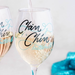 Copa de vino "Chinchín" La Vecina Rubia