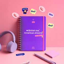 Agenda anual semanal 2026 María Speaks English