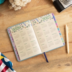 Pack Agenda anual bolsillo 2026 + Calendario de mesa 2026 María Hesse María