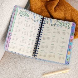 Pack Agenda anual diaria 2026 + Calendario de mesa 2026 María Hesse