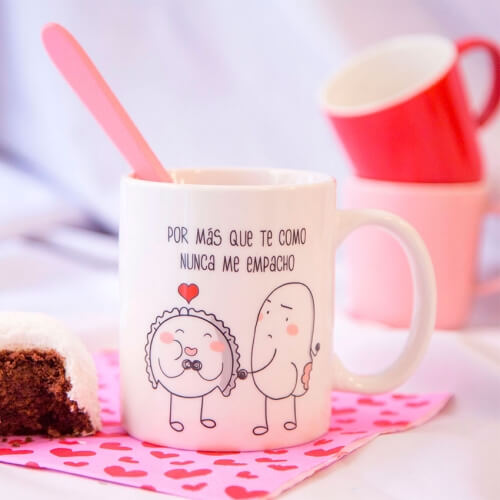 Taza "Nunca me empacho" de Croqueta y Empanadilla