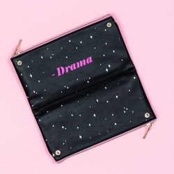 Estuche reversible "+brillibrilli - drama" de La Vecina Rubia