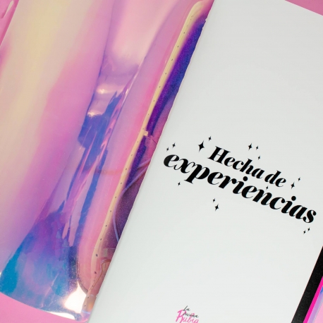 Cuaderno iridiscente con recambios de La Vecina Rubia